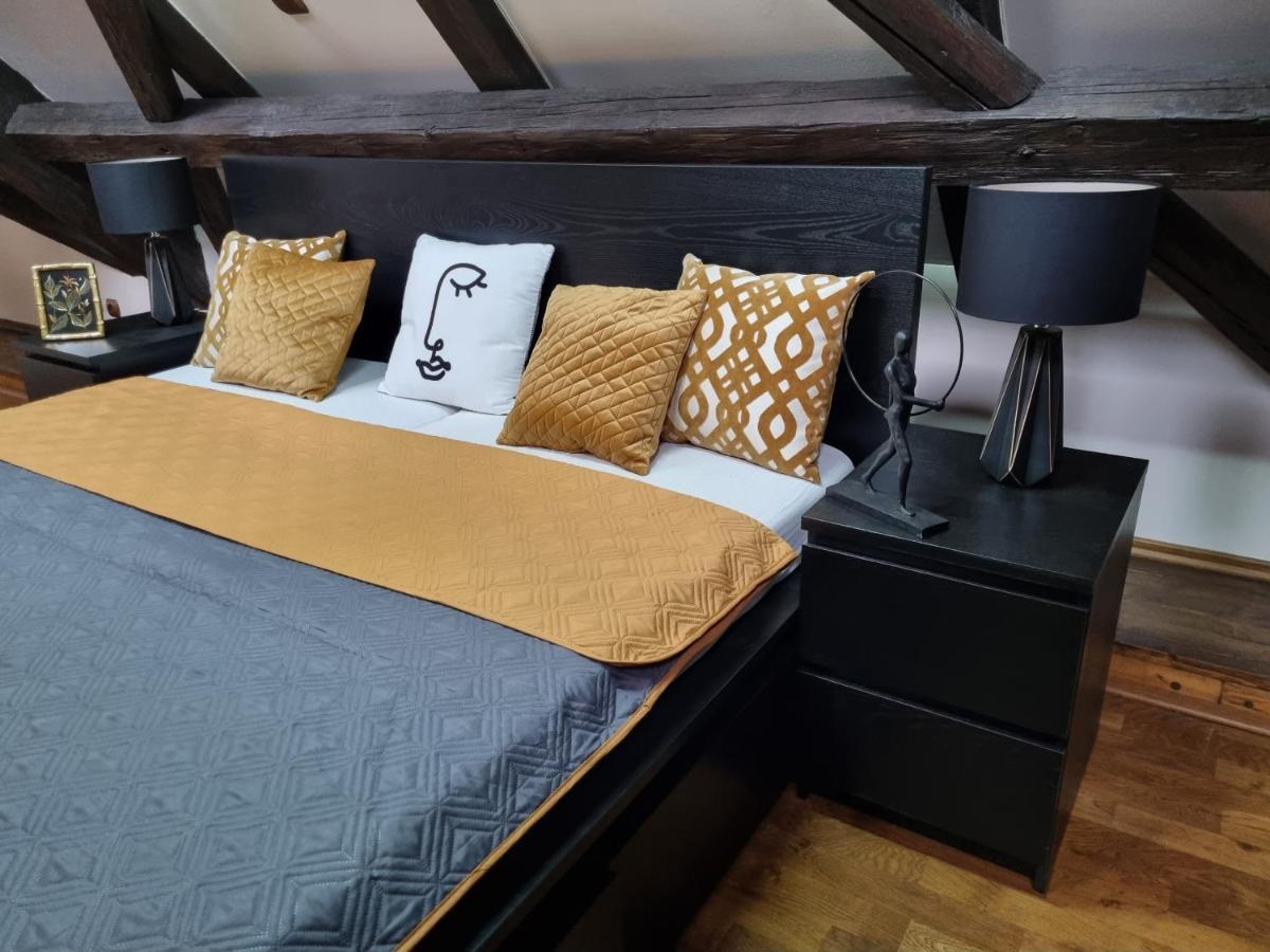 Galerie Vila Lucia 5 -Loft Apartman Πίλζεν Εξωτερικό φωτογραφία